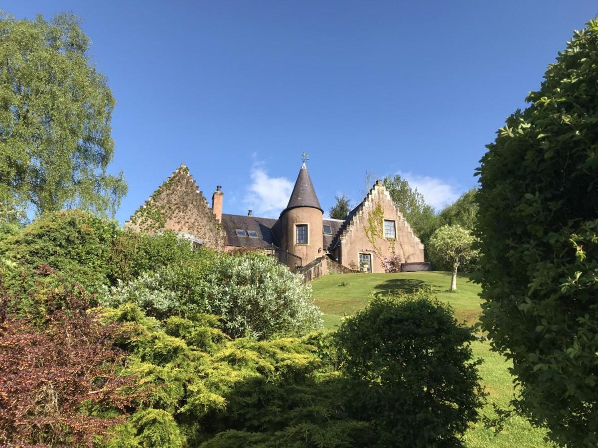 Highland Bear Lodge & Luxury Bear Huts Drumnadrochit Exterior photo